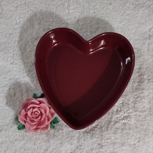 Chantal Handcrafted 2qt/1.8 liter Heart Shaped Bakeware
